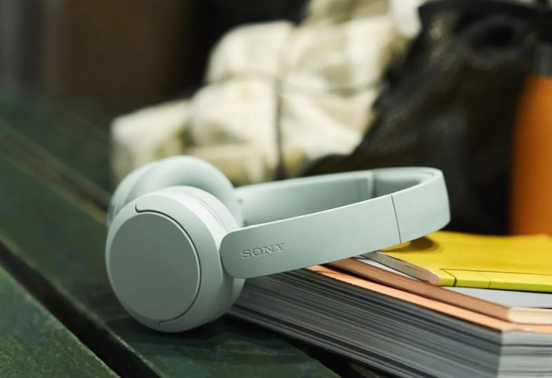 Sony представила реинкарнацию легендарных наушников XM4 — почти без изменений, но дешевле